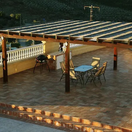 El Palomar Azul With Pool And Sea View