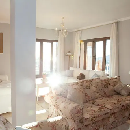 Villa El Palomar Azul With Pool And Sea View Benajarafe